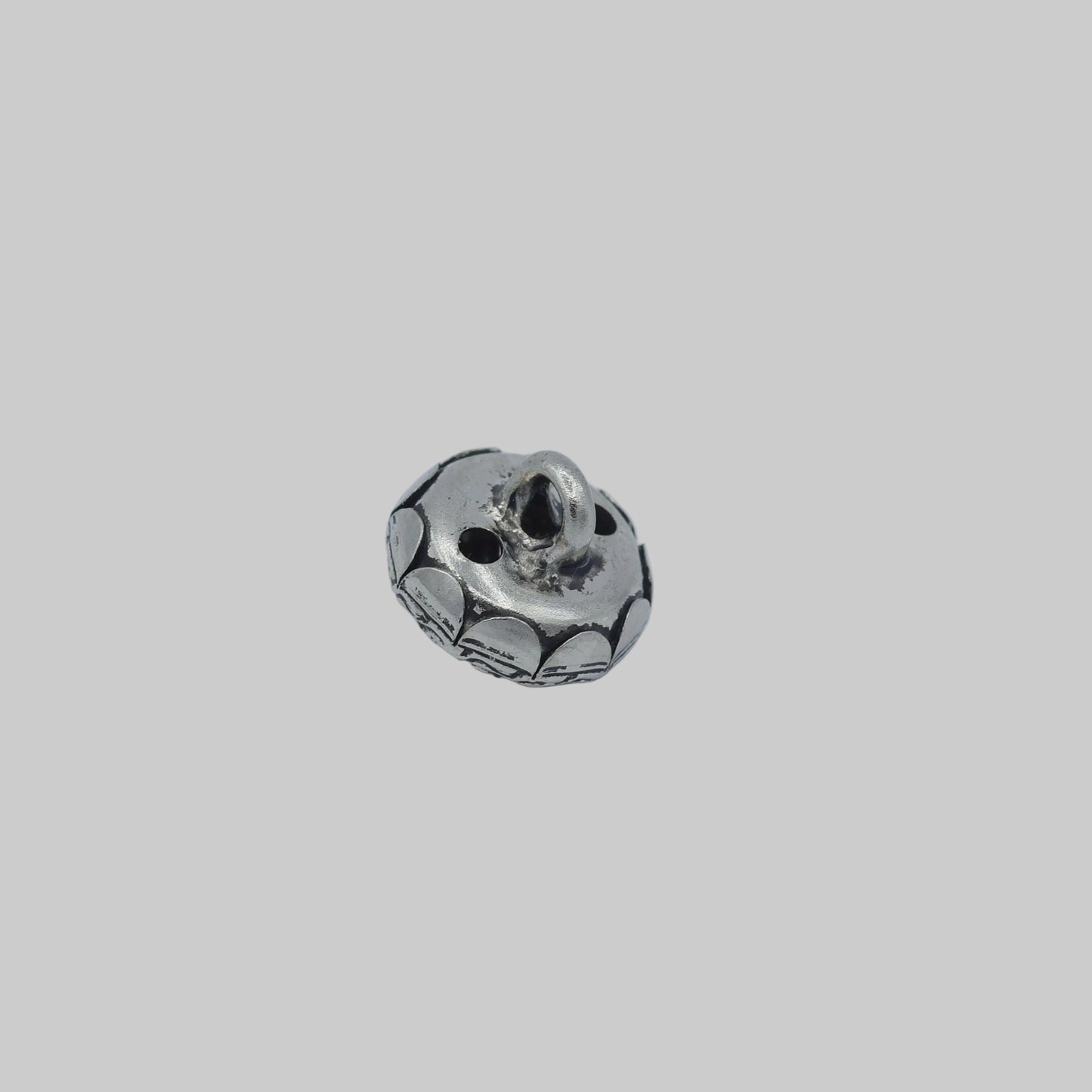Rückseite Trachtenknopf Metall altsilber 12 mm mit Öse zum Annähen