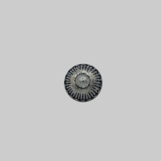 Metallknopf