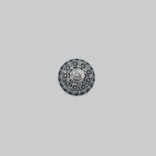 Trachtenknopf Metall altsilber 15 mm – Knopf mit Ornamentstruktur
