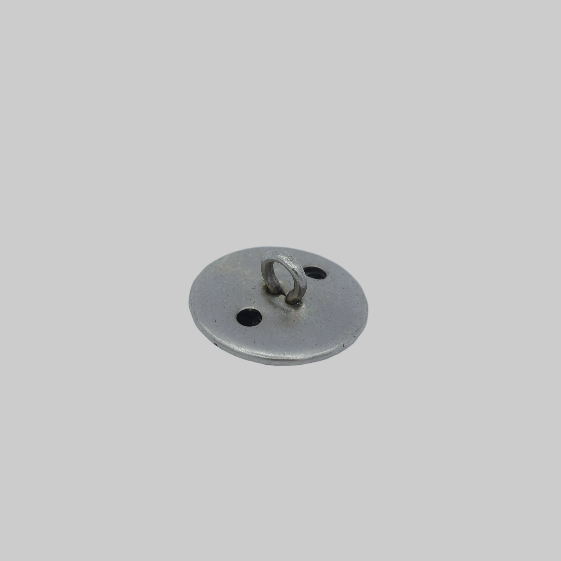 Rückseite Zierknopf Metall altsilber 15 mm mit Öse