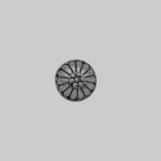 Trachtenknopf altsilber Blumenmotiv 12 mm 14 mm Vorderansicht
