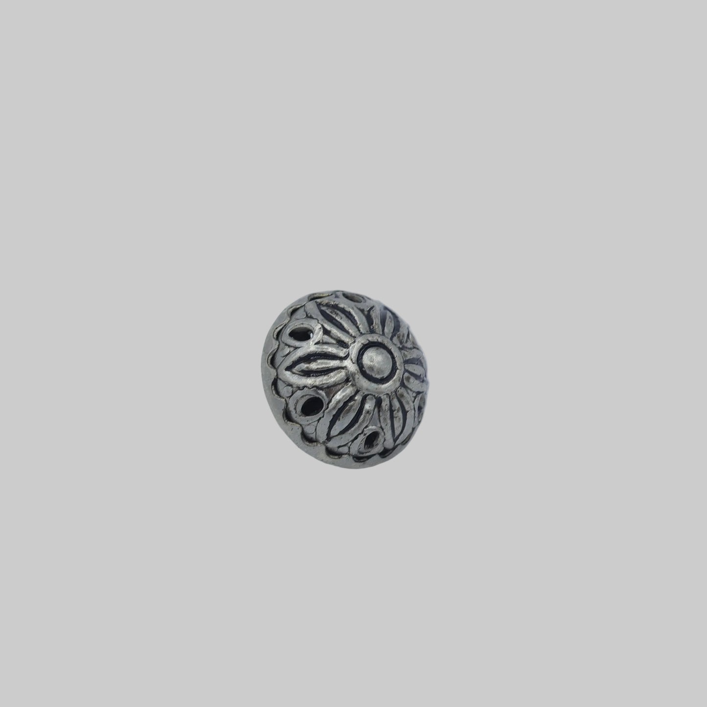 Blumenknopf Metall altsilber 12 mm leicht gewölbt Seitenansicht

