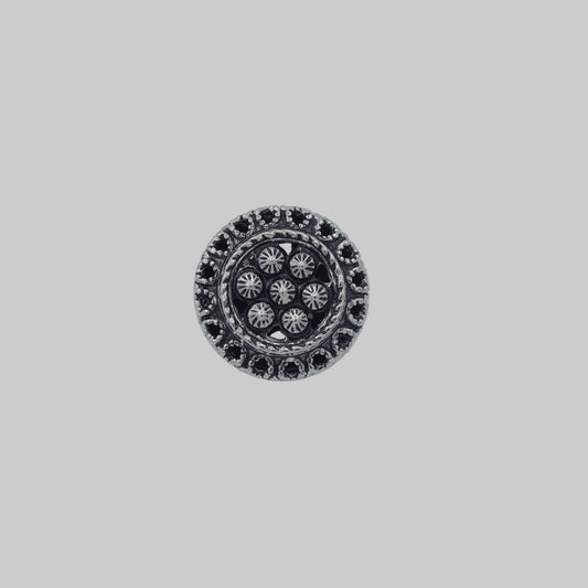 Trachtenknopf Metall altsilber mit floralem Ornament – Vorderansicht (14 mm / 18 mm)
